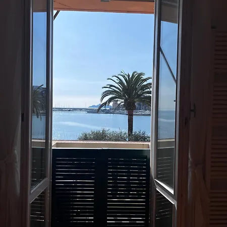 Promenade Apartmán *